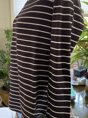 Lands’ End Sweater Top (M/P)10-12